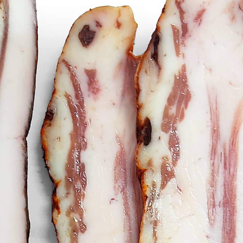 Papada ibérica adobada y curada - Imagen 2